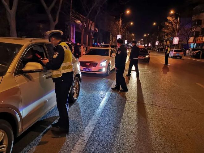 酒駕車被扣后多少天提車，酒駕扣車停車費多少錢一天